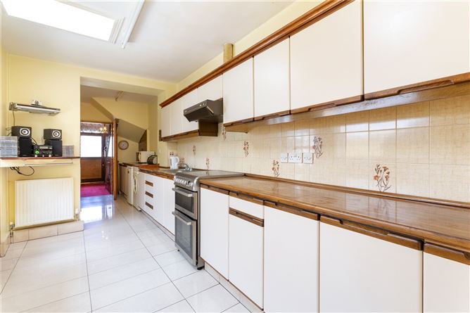 100 St Declan's Road, Marino