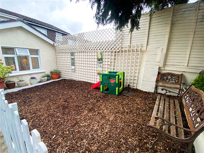 33 Kippure Park, Finglas, Dublin 11