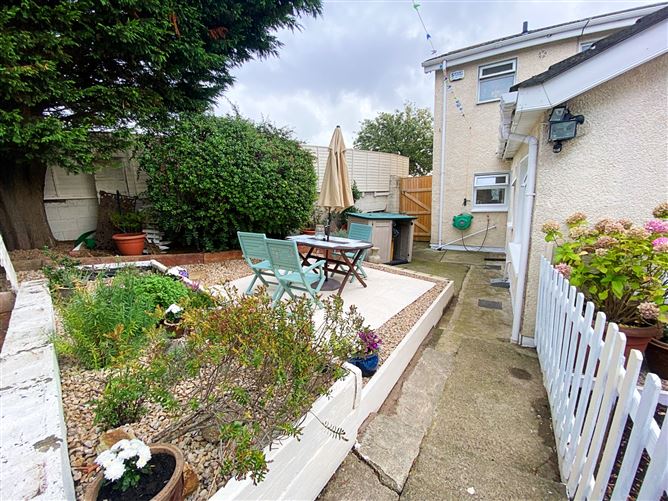 33 Kippure Park, Finglas, Dublin 11