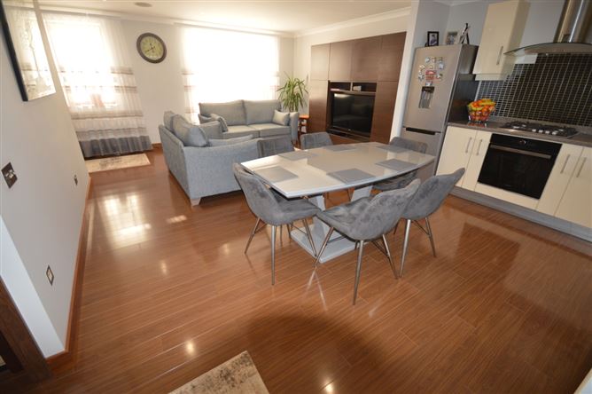 Apt 15, Castlegate Drive, Adamstown, Lucan, Dublin