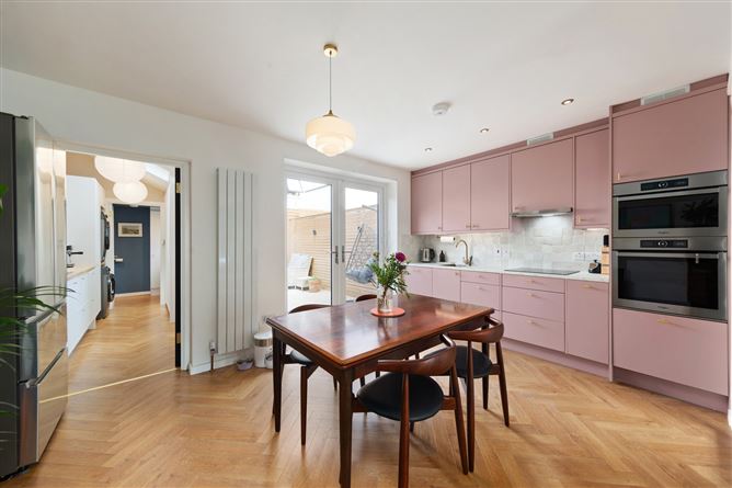 5 O Carolan Road, South Circular Road, Dublin 8