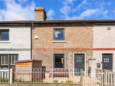 5 O Carolan Road, South Circular Road,   Dublin 8