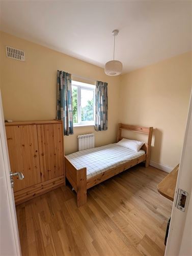 Photo 19 of 32 — 42 Clybaun Court, Clybaun Road, Knocknacarra, Co. Galway