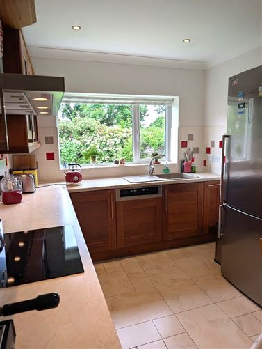 Photo 12 of 32 — 42 Clybaun Court, Clybaun Road, Knocknacarra, Co. Galway