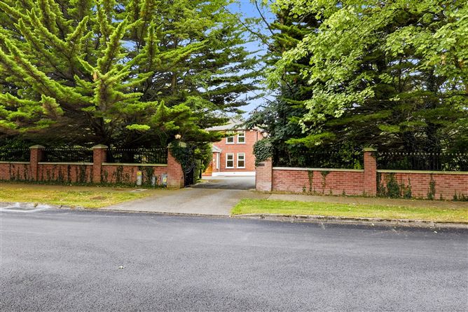Photo 7 of 33 — 10 Homeleigh, Proterstown, Castleknock, Dublin