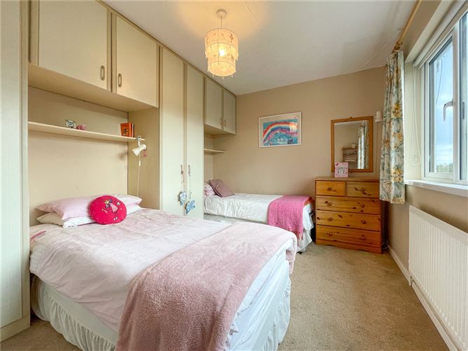 26 Quinns Road, Shankill, Dublin 18