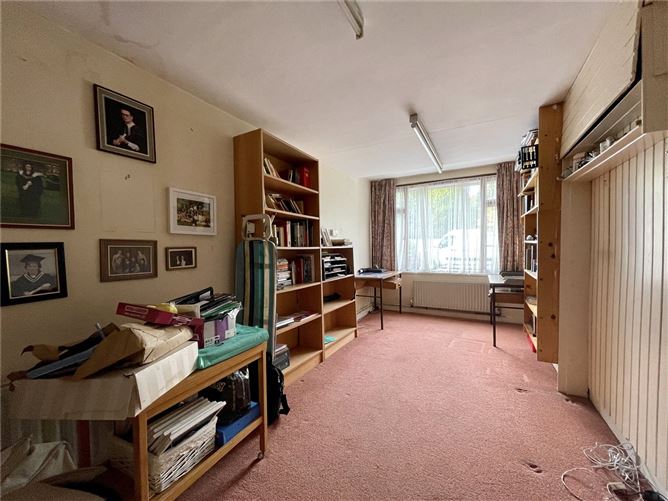 26 Quinns Road, Shankill, Dublin 18