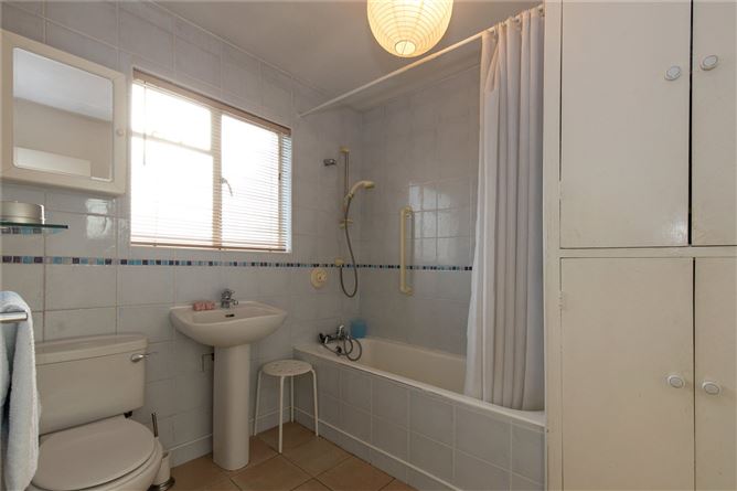 26 Quinns Road, Shankill, Dublin 18