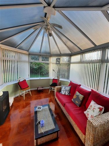 10 Lake View Park, Currow, Killarney, Kerry