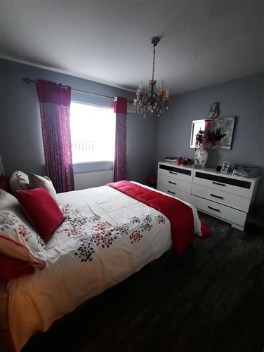 10 Lake View Park, Currow, Killarney, Kerry