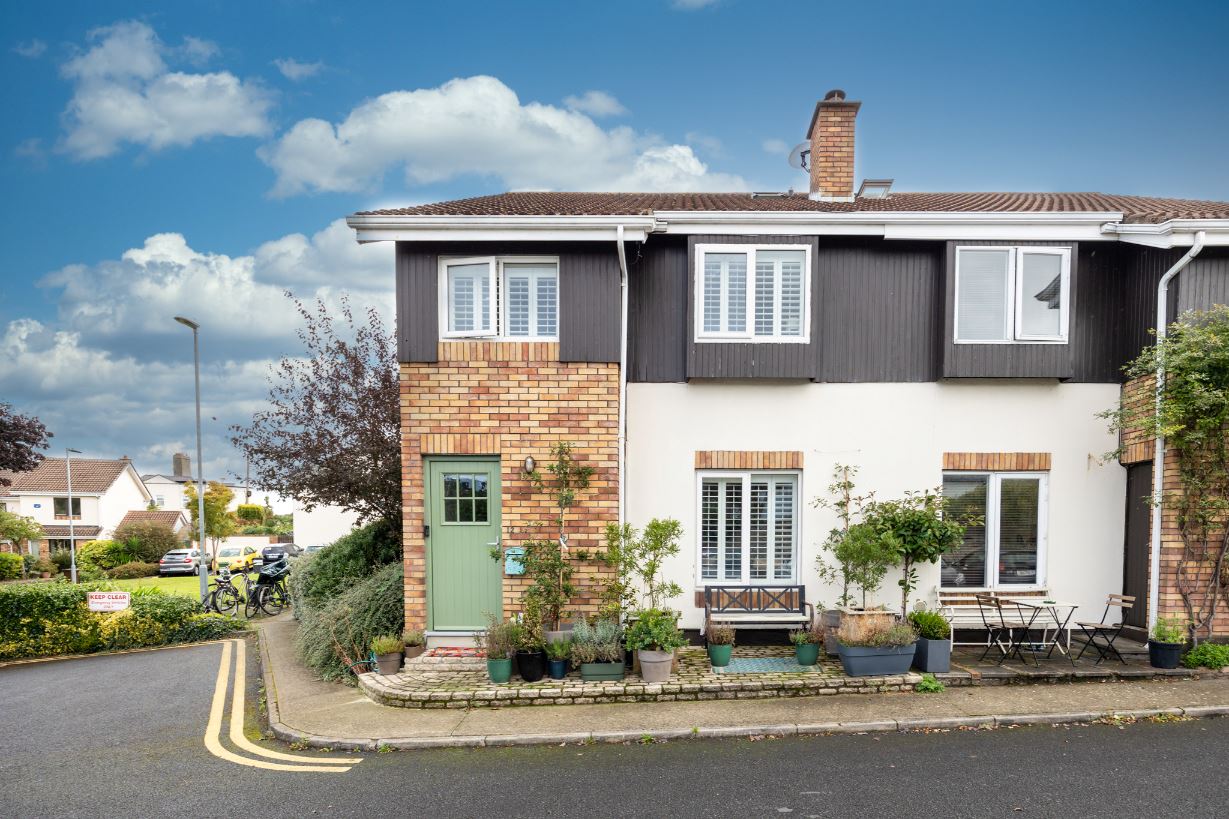 12 Rosemount Court, Blackrock, County Dublin