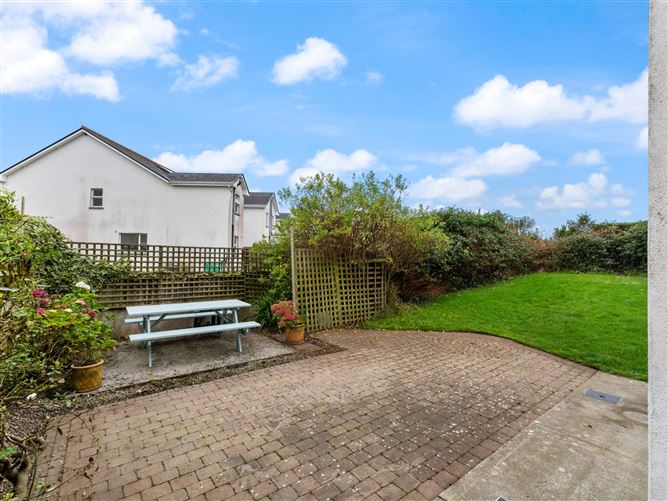 20 Riverbank, Easkey, Co. Sligo