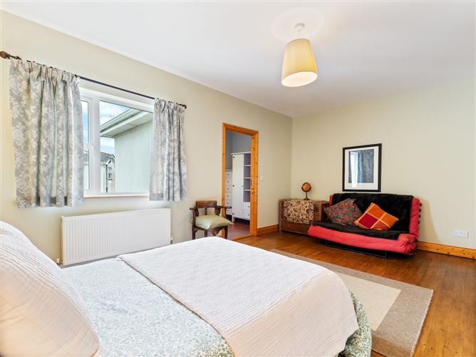 20 Riverbank, Easkey, Co. Sligo