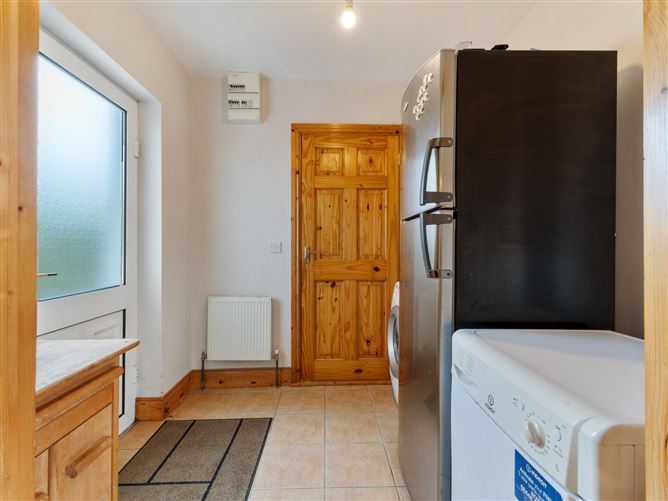 20 Riverbank, Easkey, Co. Sligo