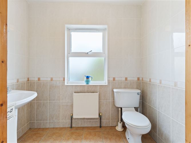 20 Riverbank, Easkey, Co. Sligo