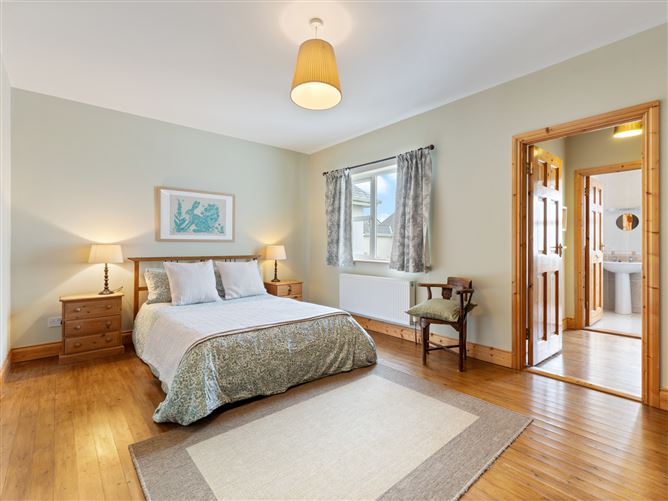 20 Riverbank, Easkey, Co. Sligo