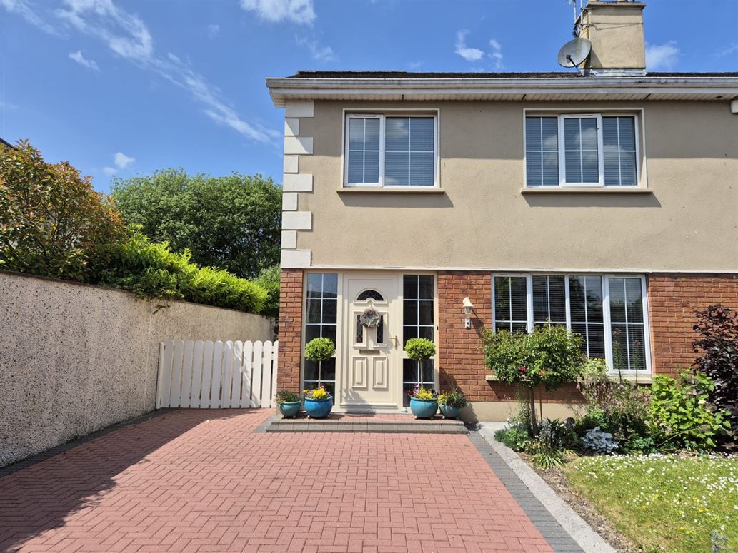 4 Chestnut Grove, Tullinadaly Road, Tuam, Co. Galway