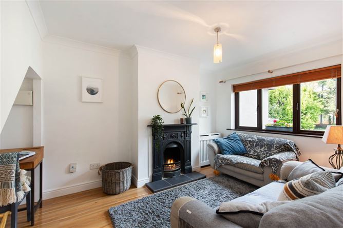 2 Emerald Lodge, Killiney, County Dublin