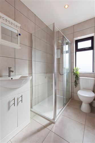 2 Emerald Lodge, Killiney, County Dublin