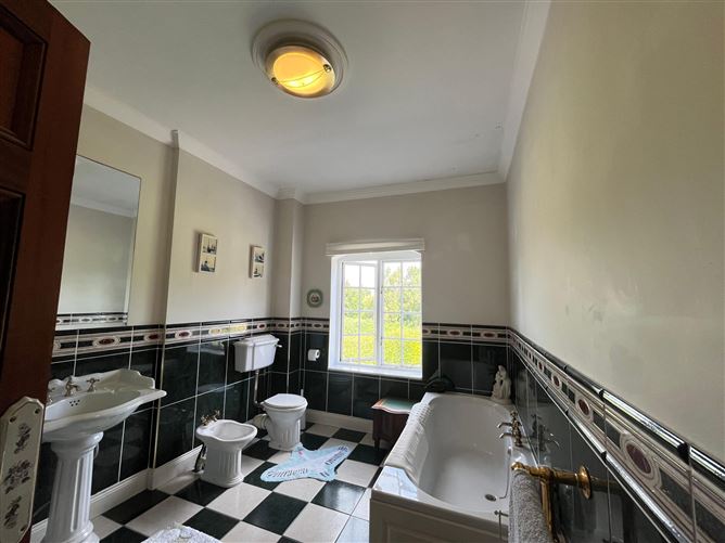 Castlewarden, Straffan, Co. Kildare