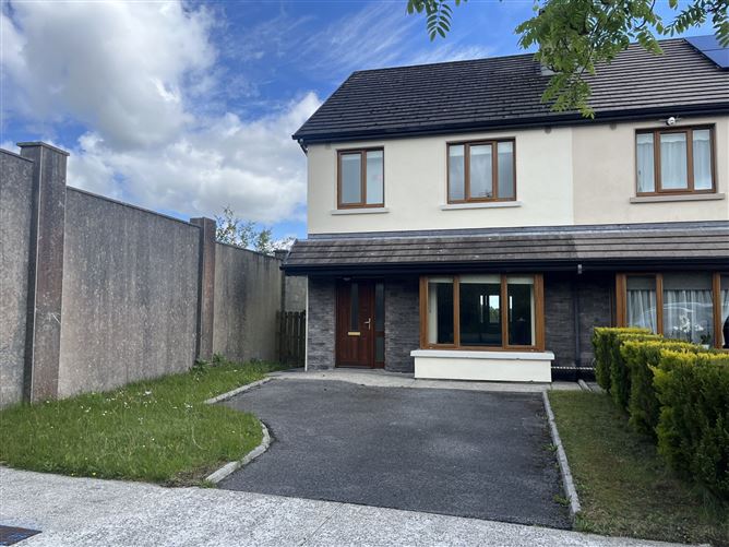 Photo 1 of 15 — 47 The Maples, Ballyhaunis, Mayo