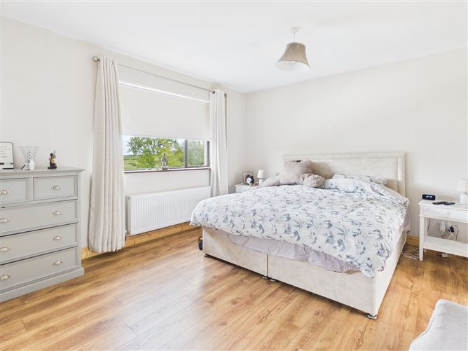 Dublin Road, Moate, Co. Westmeath