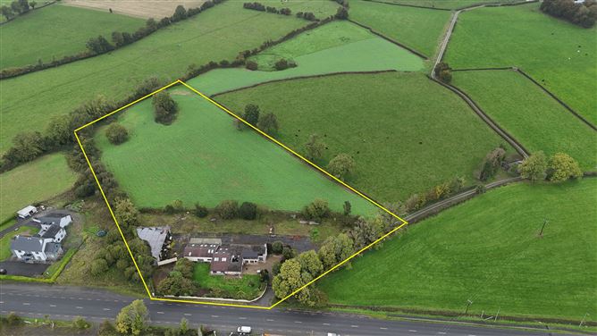 Photo 2 of 14 — Dublin Road, Moate, Co. Westmeath