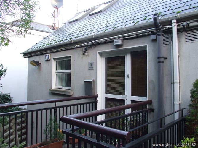 5 Island View, Harbour Road, Howth,   Dublin North