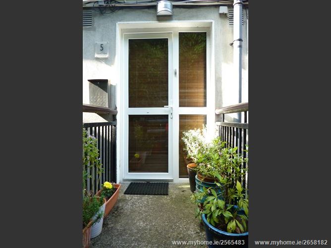 5 Island View, Harbour Road, Howth,   Dublin North