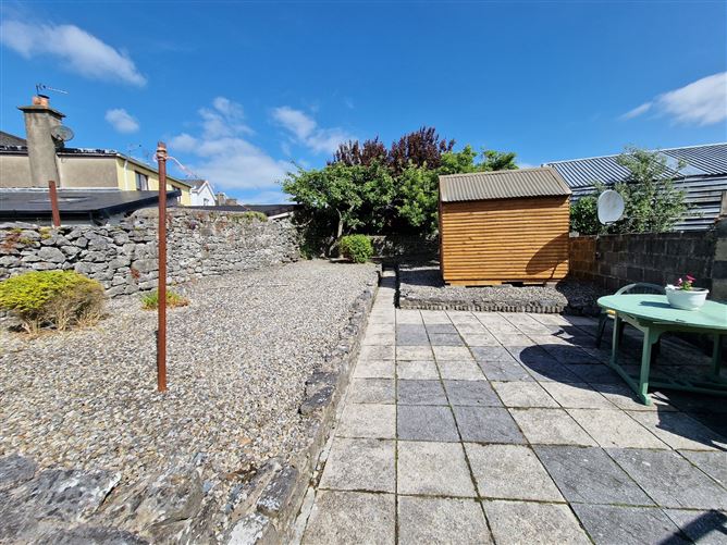 Mamma Mia, Main Street, Newmarket On Fergus, Co. Clare