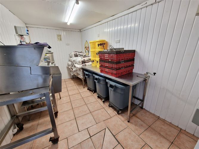 Mamma Mia, Main Street, Newmarket On Fergus, Co. Clare