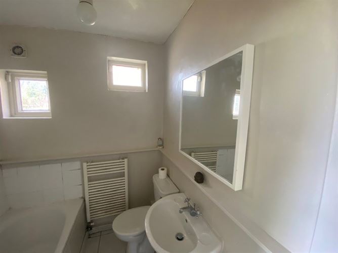  13 Saint Mary\'s Avenue, Dillons Cross, St Lukes, Cork