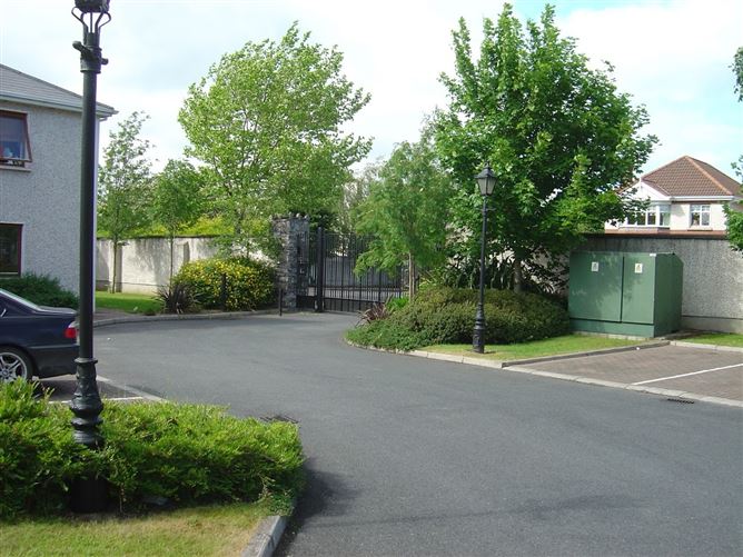 13 The Mills, Old Navan Road, Castleknock, Dublin 15