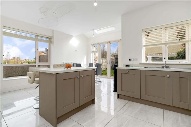 37 Dodderbrook Avenue, Ballycullen, Dublin 24