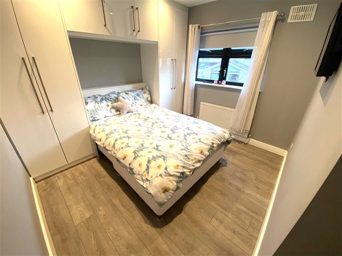 Griffeen Glen Green, Lucan, Co. Dublin