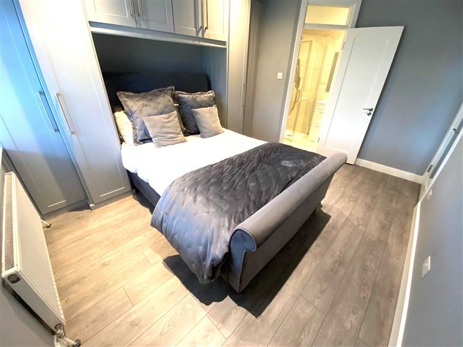 Griffeen Glen Green, Lucan, Co. Dublin