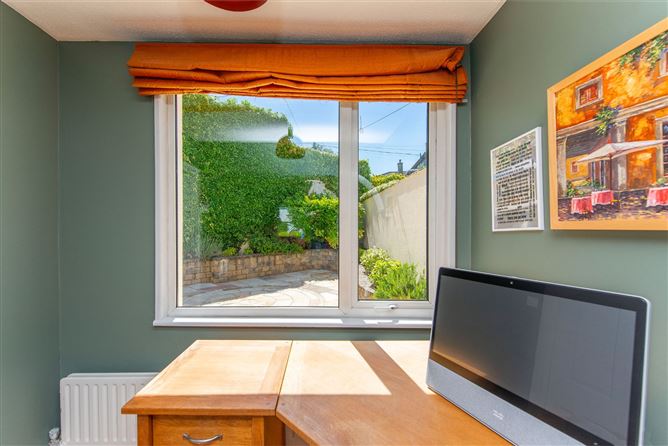 Photo 23 of 31 — 26 Dr. Mannix Road, Salthill, Galway