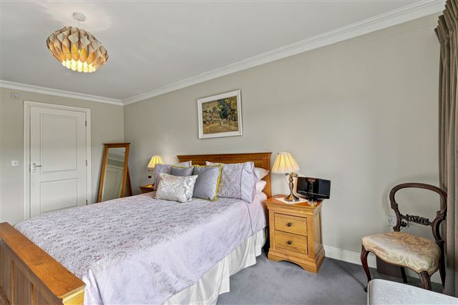 Photo 23 of 59 — 48 Oak Hill, Gorey, Co. Wexford