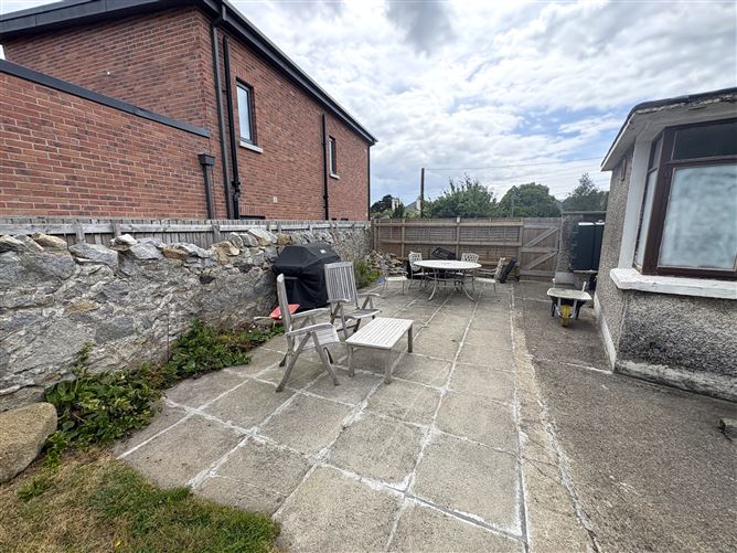 Photo 22 of 24 — Greenbank, Stradbrook Road, Blackrock, Dublin