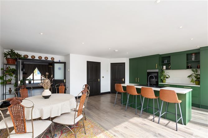 "La Vallée", 6B New Road, Kilcoole, Wicklow