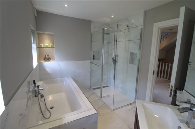 9 Orchard Grove, Newcastle, Co. Dublin