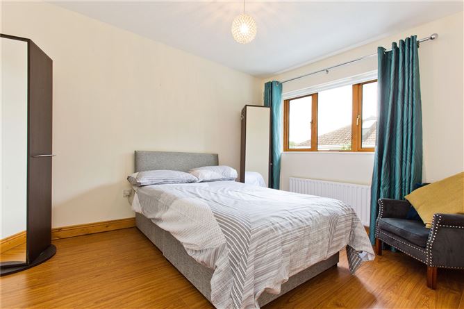 24 Ballyowen Avenue, Lucan, Co. Dublin