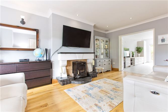 24 Ballyowen Avenue, Lucan, Co. Dublin