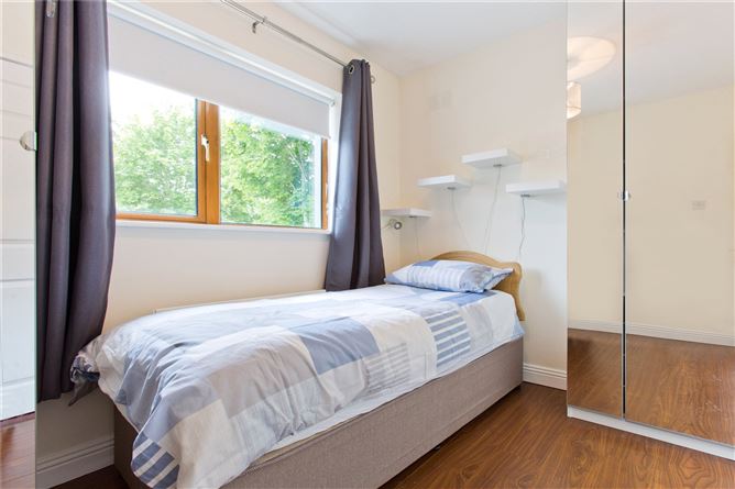 24 Ballyowen Avenue, Lucan, Co. Dublin