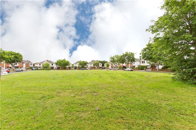 24 Ballyowen Avenue, Lucan, Co. Dublin