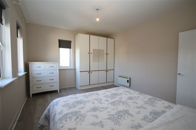 325 Castlecurragh Heath, Mulhuddart, Dublin 15