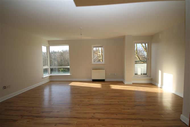 325 Castlecurragh Heath, Mulhuddart, Dublin 15