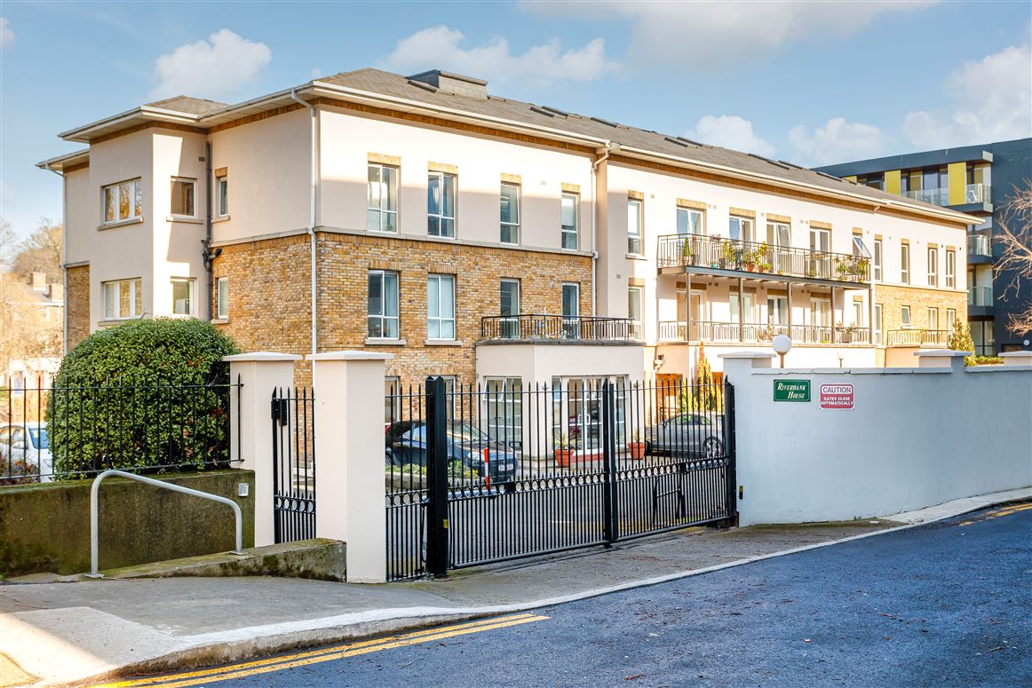 5 Riverbank House, Islandbridge,   Dublin 8