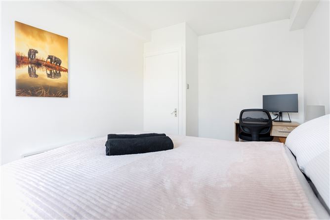 5 Riverbank House, Islandbridge,   Dublin 8