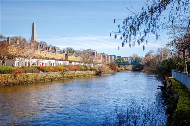 5 Riverbank House, Islandbridge,   Dublin 8